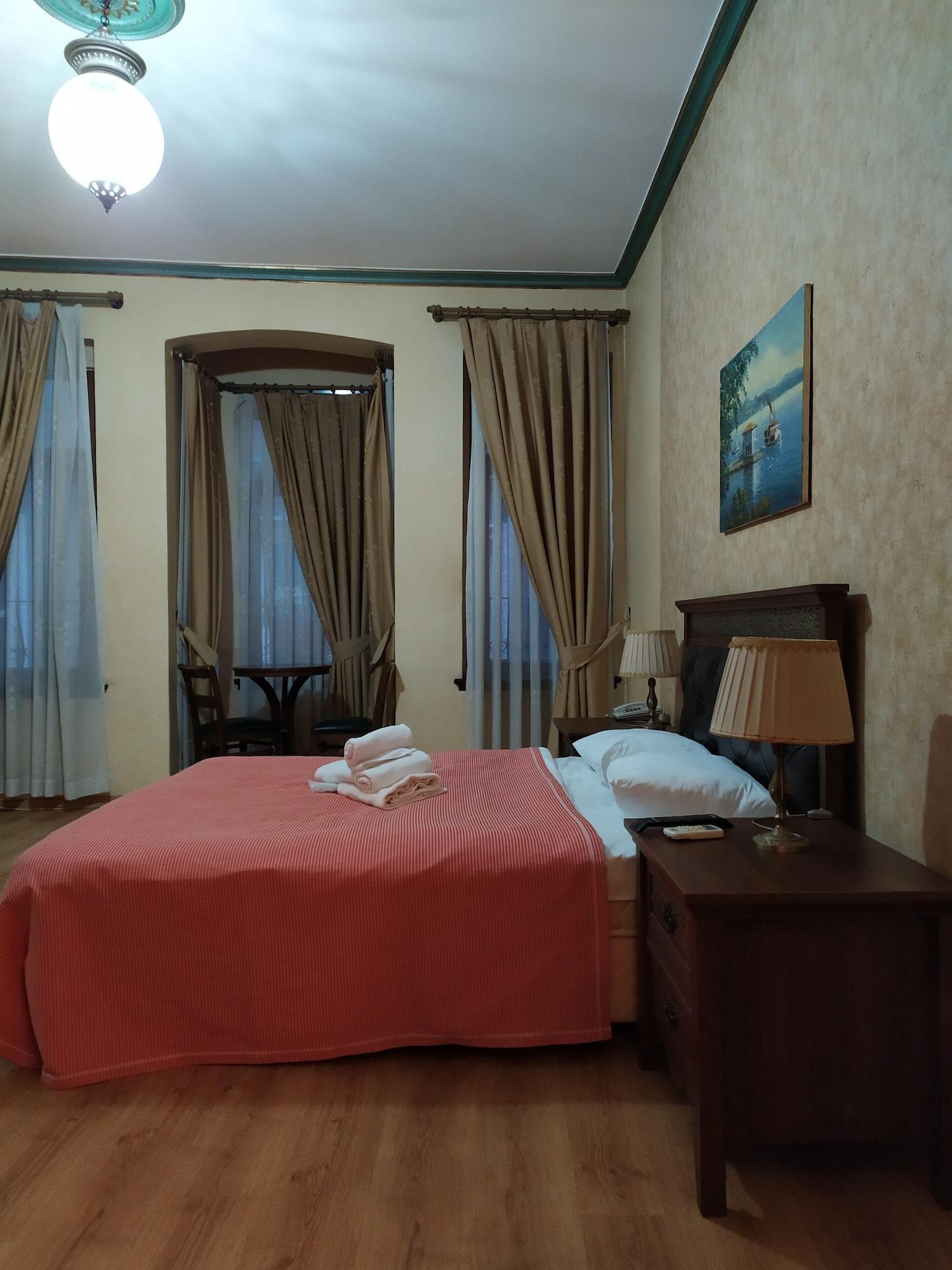 Istanbul Irish Hotel Εξωτερικό φωτογραφία