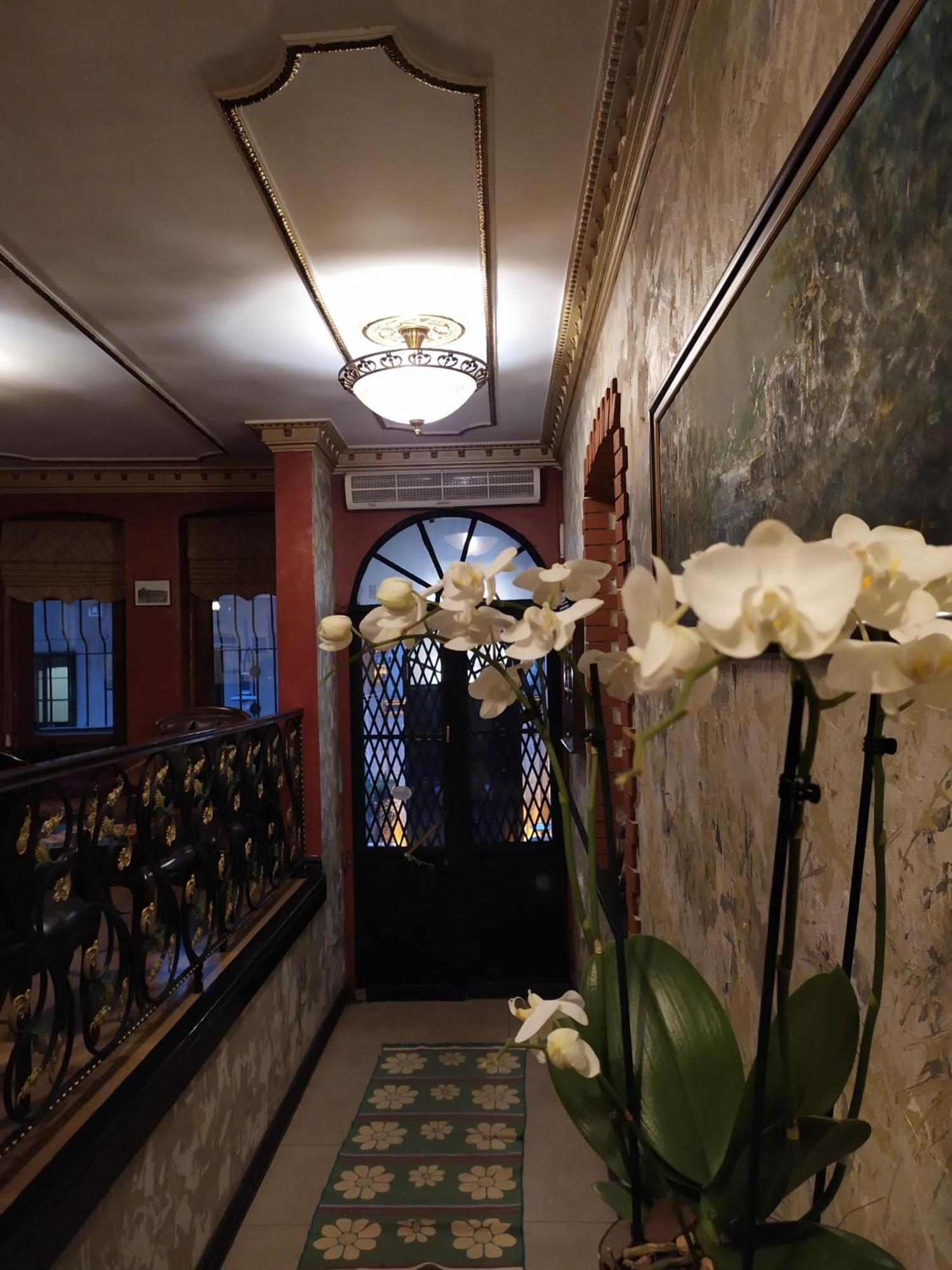 Istanbul Irish Hotel Εξωτερικό φωτογραφία