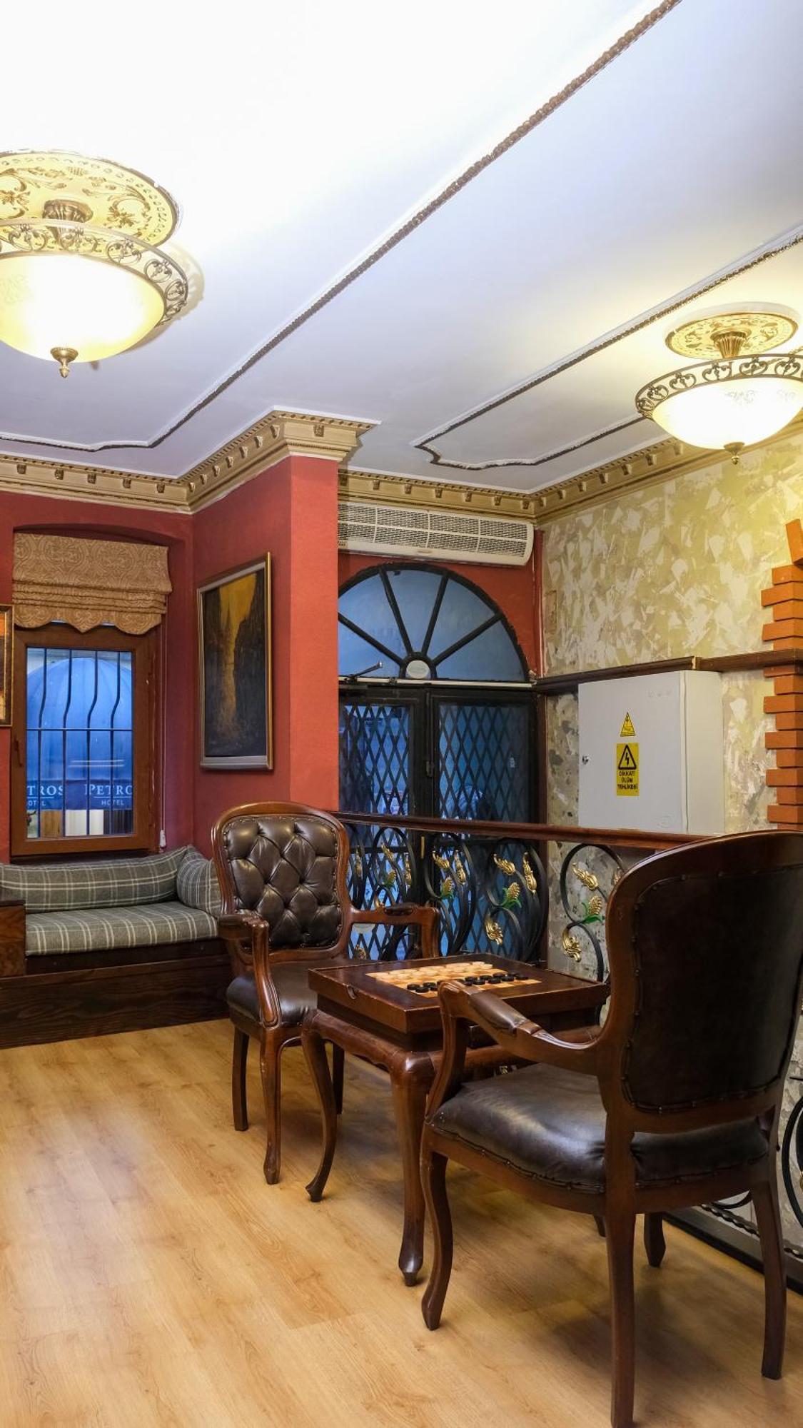 Istanbul Irish Hotel Εξωτερικό φωτογραφία